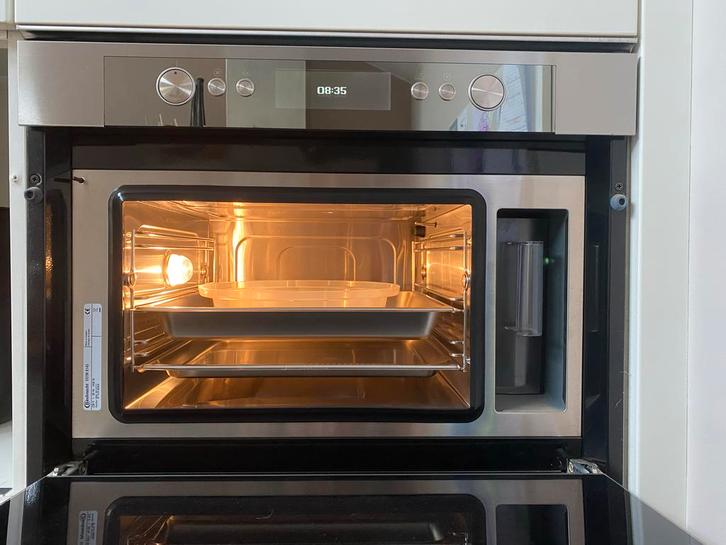 Zo goed als nieuwe Bauknecht stoomoven, Witgoed en Apparatuur, Ovens, Zo goed als nieuw, Inbouw, Oven, 45 tot 60 cm, Stoom, Ophalen