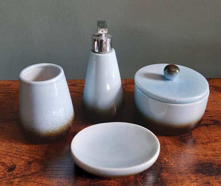 Badkamer set | zeeblauw met groen/bruin, Huis en Inrichting, Badkamer | Badtextiel en Accessoires, Zo goed als nieuw, Bruin, Ophalen