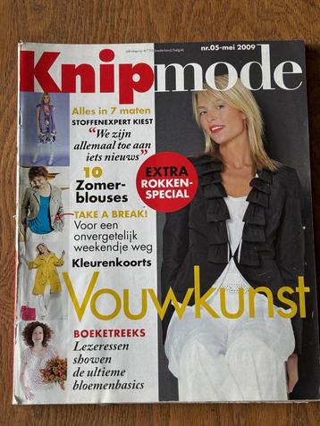 Knip Mode mei 2009 met rokken special beschikbaar voor biedingen