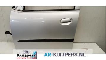 Portier 4Deurs links-voor van een Hyundai I10 (HD) beschikbaar voor biedingen