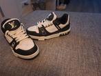 Louis Vuitton Schoenen Maat 42, Kinderen en Baby's, Babykleding | Schoentjes en Sokjes, Ophalen of Verzenden, Gebruikt, Louis Vuitton