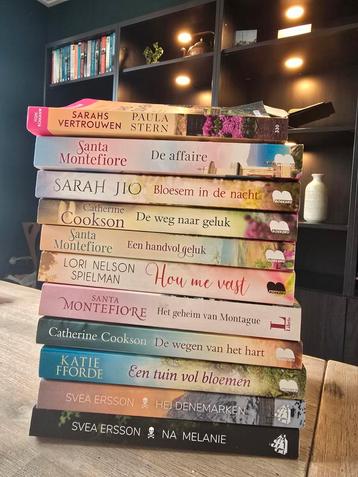 11 boeken mag in 1 of per stuk beschikbaar voor biedingen