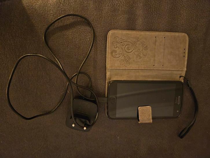 Motorola moto g, Telecommunicatie, Mobiele telefoons | Motorola, Overige modellen, Touchscreen, 6 megapixel of meer, Zilver, Ophalen of Verzenden