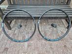 Cube wielset 28 inch, disc, centerlock, steekas 12mm, Ophalen, Gebruikt, Racefiets, Wiel