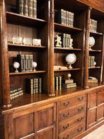 Statige eikenhouten bibliotheekkast / achterbar engelse pub, Ophalen