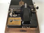 YU-ESS typemachine typewriter, Diversen, Typemachines, Ophalen of Verzenden, Zo goed als nieuw