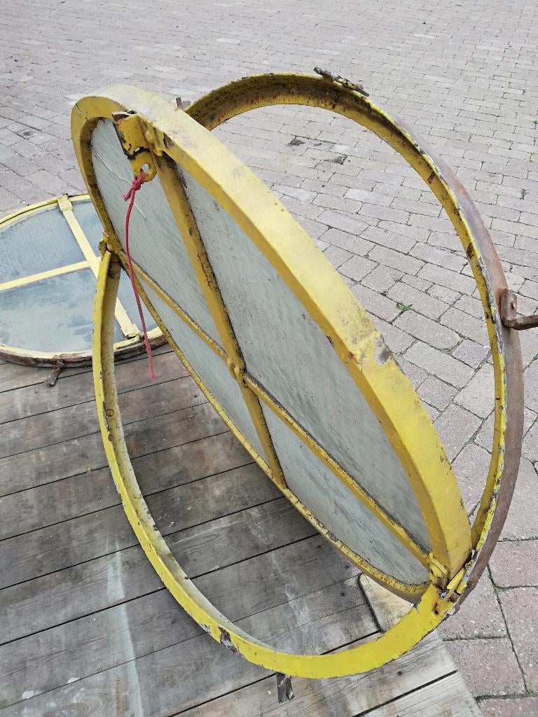 6 stuks antieke ronde ijzeren kantelramen, 78 cm, Ophalen, Gebruikt, Minder dan 80 cm, Minder dan 80 cm