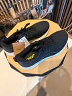 Asics Dynablast 4 - Nieuw in doos!, Nieuw, Ophalen of Verzenden, Sportschoenen, Zwart