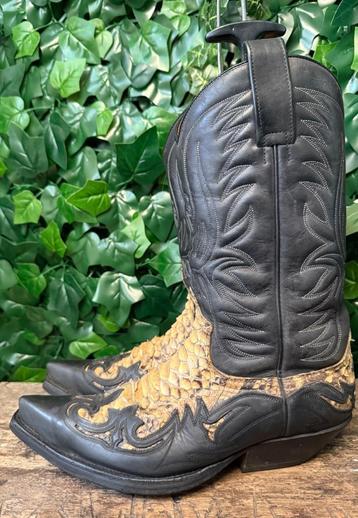 zo goed als nieuw gave python laarzen van Sendra maat 43 beschikbaar voor biedingen