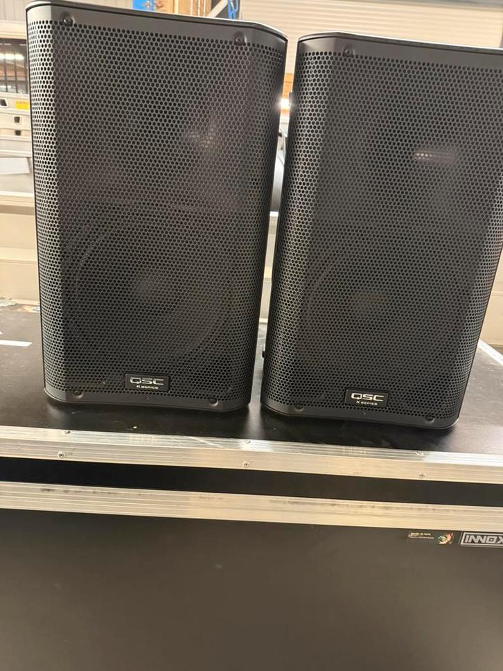 QSC K10 speakers, Muziek en Instrumenten, Versterkers | Keyboard, Monitor en PA, Zo goed als nieuw, P.A., 1000 watt of meer, Ophalen