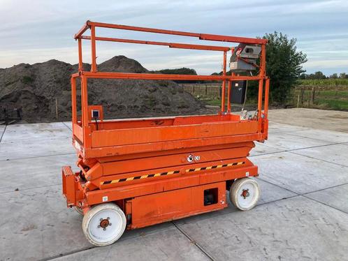 Skyjack SJ III 3220 schaar hoogwerker - 8 meter werkhoogte -, Zakelijke goederen, Machines en Bouw | Liften, Steigers en Ladders