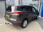 Ford Kuga 1.5 Titanium | Trekhaak | Camera | Parkeersensoren, 12 maanden, 4 cilinders, Leder en Stof, Bedrijf
