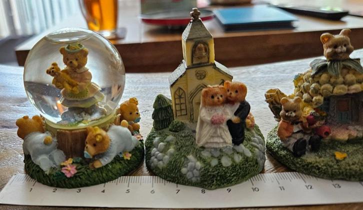 4x grappige beeldjes met beer, konijn, merk Regency vintage!, Verzamelen, Beelden en Beeldjes, Zo goed als nieuw, Dier, Ophalen of Verzenden
