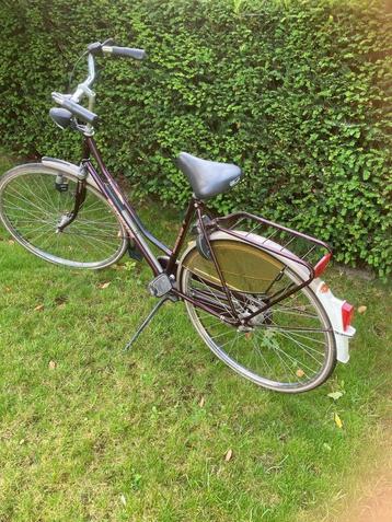 Nette Batavus damesfiets beschikbaar voor biedingen