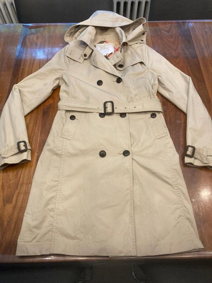 Originele burberry trenchcoat jas maat 155 12-14y meisje!, Kinderen en Baby's, Kinderkleding | Maat 152, Zo goed als nieuw, Meisje