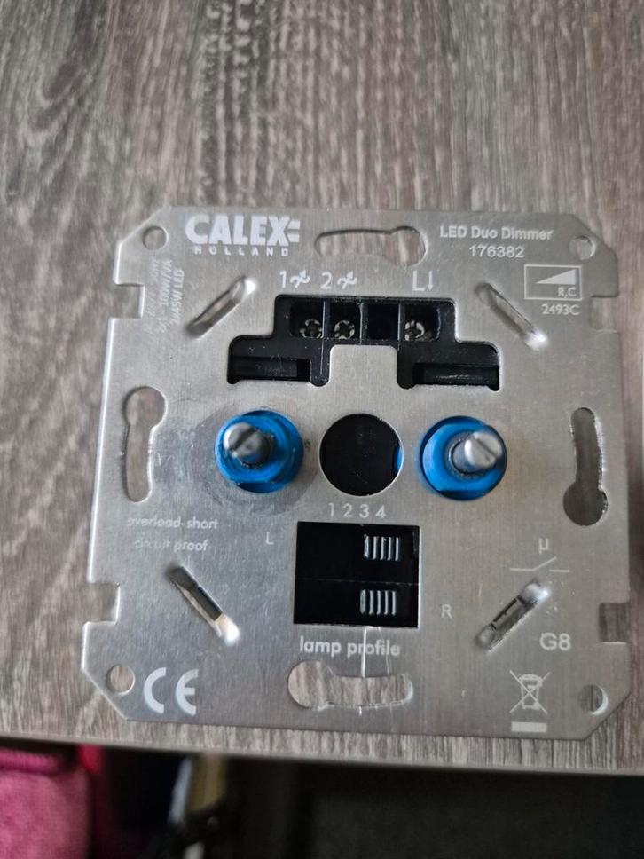 Dubbele LED Dimmer Inbouw - Calex Duo Dimmer, Doe-het-zelf en Verbouw, Elektra en Kabels, Zo goed als nieuw, Schakelaar, Ophalen