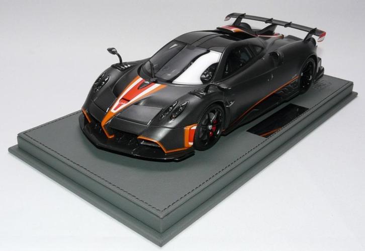 Pagani Imola 2020 Matt Carbon P18192F 1:18 van BBR, Hobby en Vrije tijd, Modelauto's | 1:18, Nieuw, Auto, Overige merken, Ophalen of Verzenden