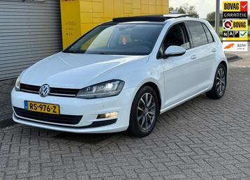 Volkswagen Golf 1.4 TSI Highline AUT BJ 2017 Xenon Led Panor beschikbaar voor biedingen