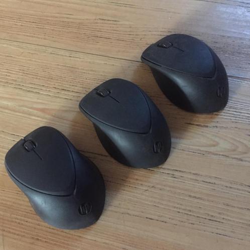 2x HP draadloze muis Comfort Grip H2L63AA excl ontvanger, Computers en Software, Muizen, Zo goed als nieuw, Muis, Draadloos, Ophalen