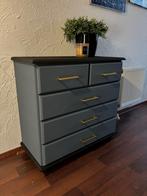 Blauwe houten ladekast met gouden handgrepen, Huis en Inrichting, Kasten | Ladekasten, Ophalen, Gebruikt, 50 tot 100 cm, Modern