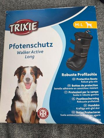 Honden schoen beschikbaar voor biedingen