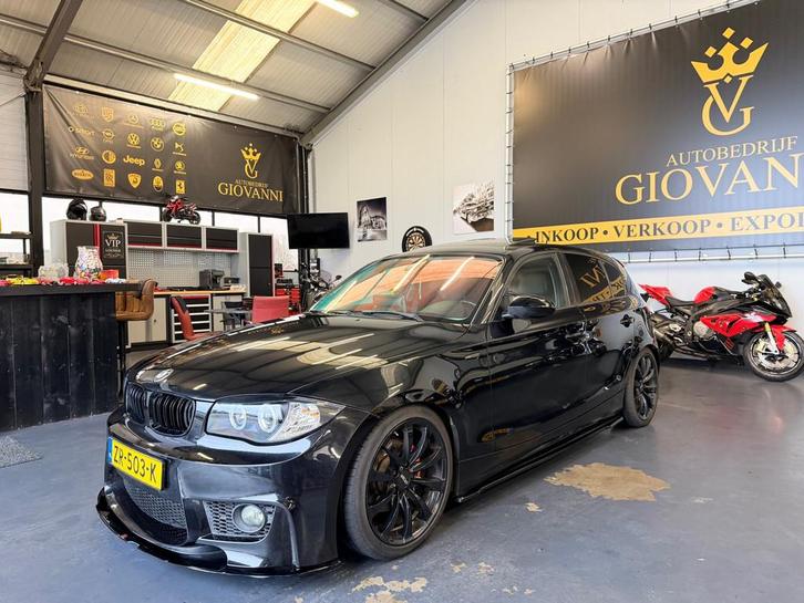 BMW 1-serie 120i M pakket inruil mogelijk, Auto's, BMW, Bedrijf, Te koop, 1-Serie, ABS, Airbags, Boordcomputer, Centrale vergrendeling