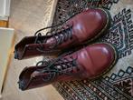 dr martens 39 cherry red 1460, Ophalen of Verzenden, Zo goed als nieuw, Zwart