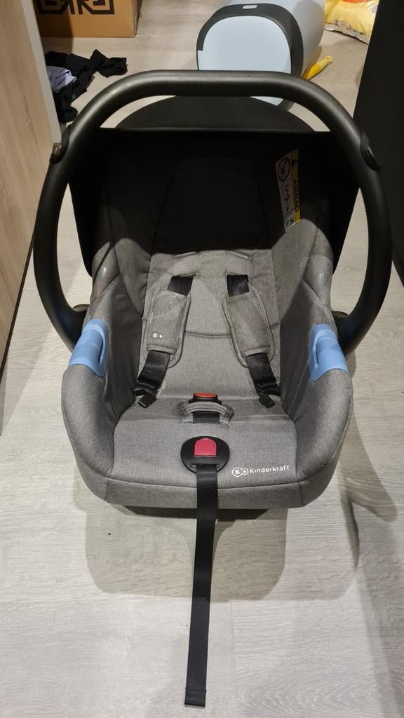 Kinderkraft Maxi Cosi inclusief stoelverkleiner, Ophalen, 0 t/m 13 kg, Maxi-Cosi, Gebruikt