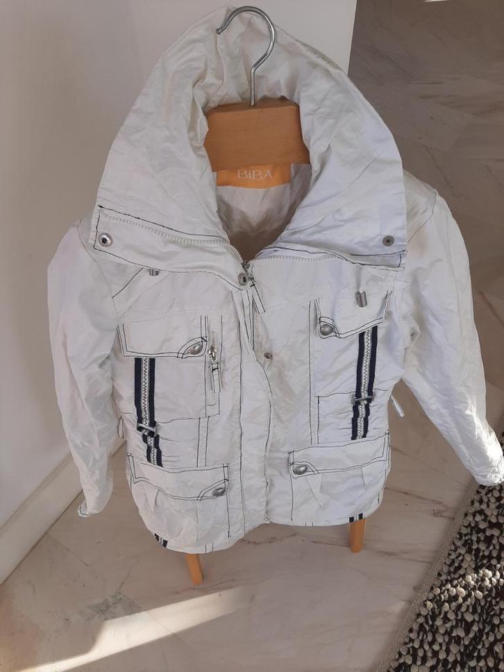 Nieuwe jas van Biba...passend als 38/40., Kleding | Dames, Jassen | Winter, Nieuw, Maat 38/40 (M), Ophalen of Verzenden