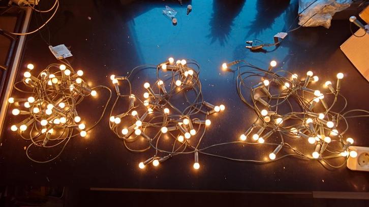 Feestverlichting - ca. 100 lampjes, Tuin en Terras, Buitenverlichting, Gebruikt, Overige typen, Kunststof, Minder dan 50 watt