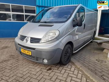 Renault Trafic 2.5 dCi T29 L2H1 beschikbaar voor biedingen
