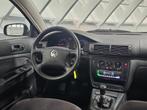 Volkswagen Passat 1.8-5V Comfortline, Gebruikt, 4 cilinders, 1264 kg, Zwart
