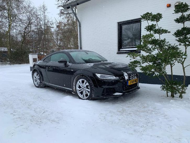 Winterbanden + velgen Audi TT, Auto-onderdelen, Banden en Velgen, Banden en Velgen, Winterbanden, 18 inch, 245 mm, Personenwagen