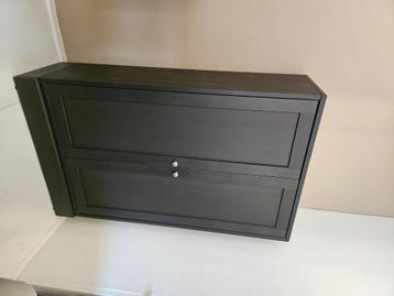 Zwarte kast 