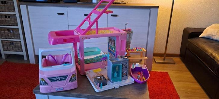 Barbie - grote droomcamper 3 in 1!, Kinderen en Baby's, Speelgoed | Poppen, Zo goed als nieuw, Barbie, Ophalen