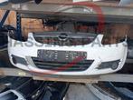 Voorbumper Opel CORSA 2010, Auto-onderdelen, Carrosserie en Plaatwerk, Gebruikt, Voor, Opel, Ophalen of Verzenden