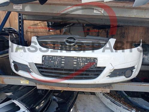 Voorbumper Opel CORSA 2010, Auto-onderdelen, Carrosserie en Plaatwerk, Bumper, Opel, Voor, Gebruikt, Ophalen of Verzenden
