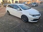 Toyota Auris 1.8 Hybrid Touring Sports CVT 2015 Wit, 28 km/l, Wit, 1798 cc, Volledig hybride
