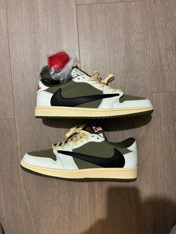 Nike travis scott - medium olive maat 44 beschikbaar voor biedingen