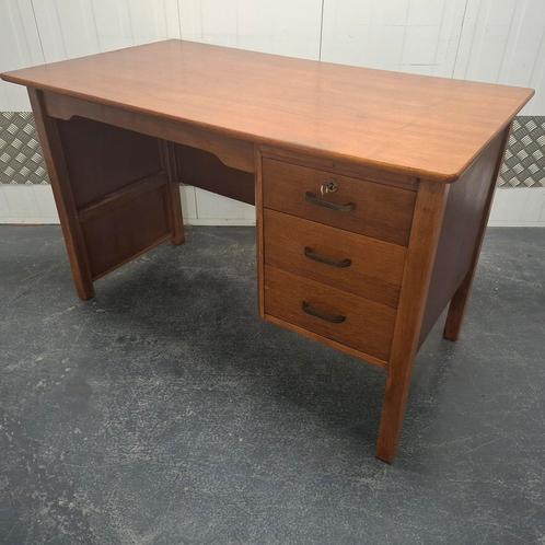 Vintage klein houten bureau / bureautje, Huis en Inrichting, Bureaus, Gebruikt, Ophalen