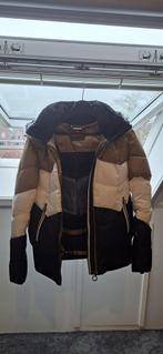 Luhta dames ski jas maat 40, Maat 38/40 (M), Luhta, Ophalen of Verzenden, Zo goed als nieuw