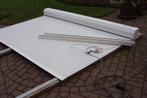 Te koop:  2  Elektrische rolluiken Ral 9001  I.Z.G.ST., Doe-het-zelf en Verbouw, Rolluiken, Ophalen, Wit, Zo goed als nieuw, 200 cm of meer