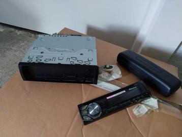 Pioneer radio DEH-1600UB beschikbaar voor biedingen
