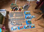 Lego City Gele Goederentrein 7939 plus Treinstation 7937, Kinderen en Baby's, Ophalen of Verzenden, Zo goed als nieuw