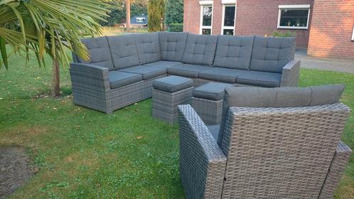 Mooie ruime hoek loungeset met mooie kussens, Tuin en Terras, Tuinsets en Loungesets, Gebruikt, Aluminium, Stoel, Ophalen