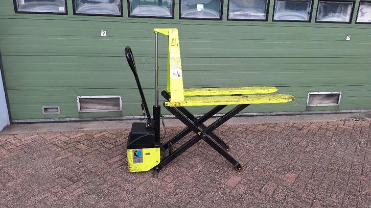 palletheffer, hoogheffer elektrische 1.000 kg, Doe-het-zelf en Verbouw, Palletwagens en Pompwagens, Gebruikt, Ophalen