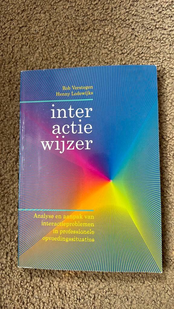Henny Lodewijks - Interactiewijzer, Boeken, Wetenschap, Zo goed als nieuw, Sociale wetenschap, Ophalen of Verzenden