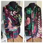 SALE ! Nieuwe sjaal boho, Kleding | Dames, Mutsen, Sjaals en Handschoenen, Ophalen of Verzenden, Nieuw, Maat 46/48 (XL) of groter