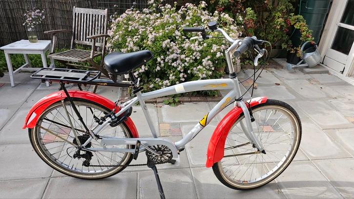 Stoere jongens fiets 26 inch nieuwe banden, Fietsen en Brommers, Fietsen | Cruisers en Lowriders, Zo goed als nieuw, Staal, Minder dan 47 cm