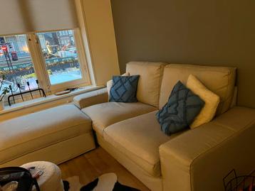 Kivik 2zits met hocker - afbeelding 1